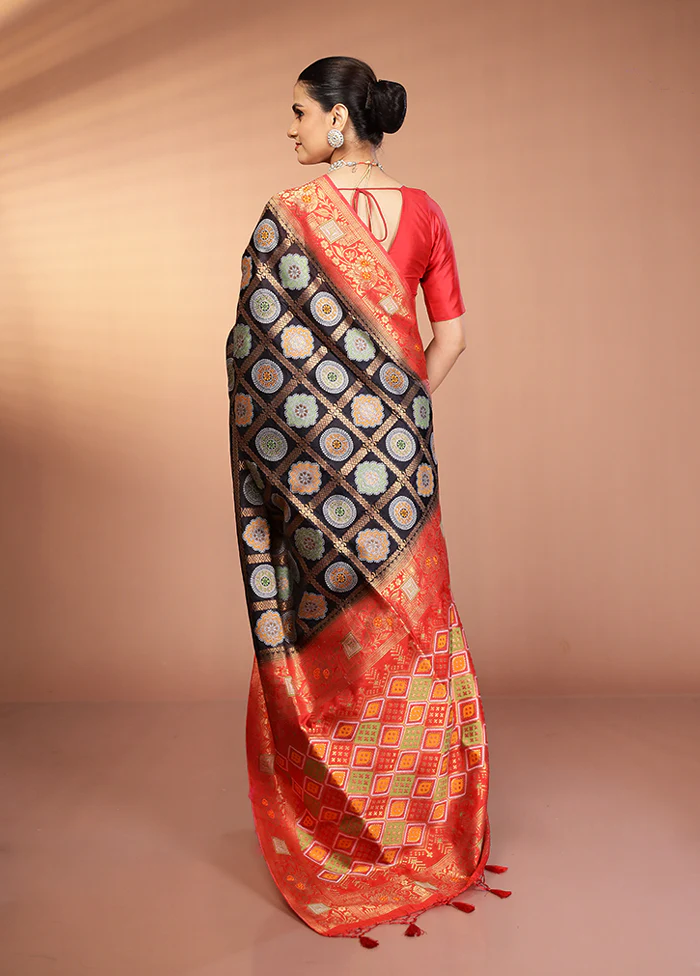 Black Dupion Silk Saree With Blouse Piece - Image 3