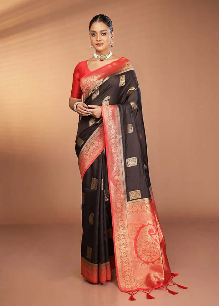 Black Dupion Silk Saree With Blouse Piece - Image 2