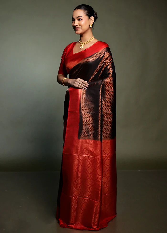Black Dupion Silk Saree With Blouse Piece - Image 4