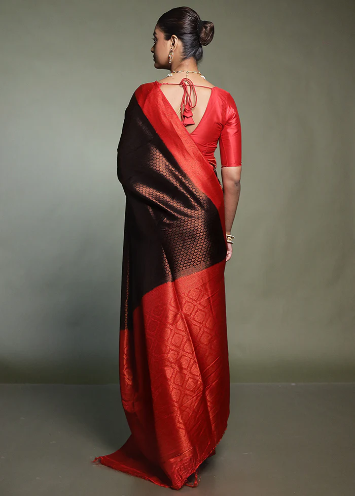 Black Dupion Silk Saree With Blouse Piece - Image 3