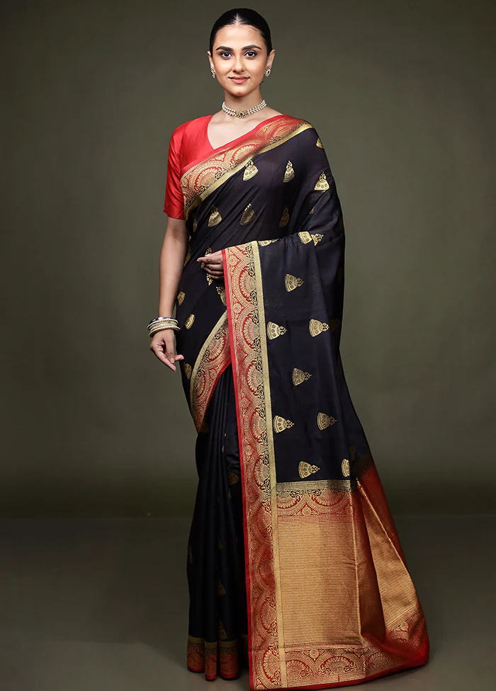 Black Dupion Silk Saree With Blouse Piece - Image 2