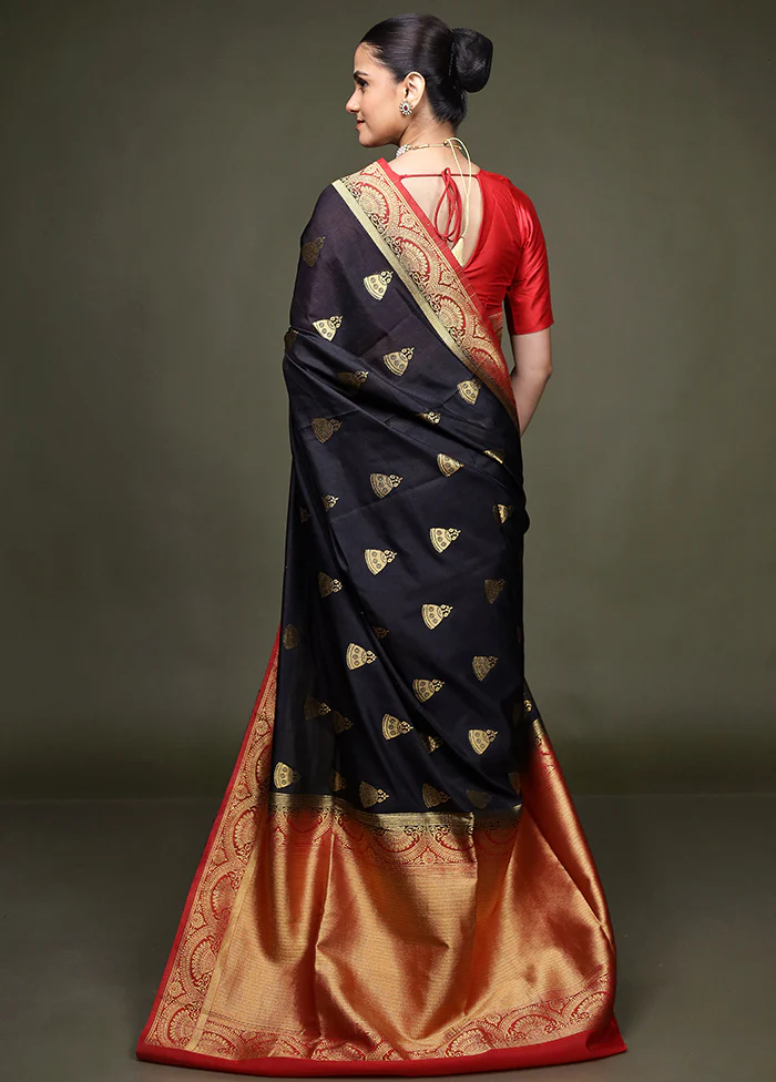 Black Dupion Silk Saree With Blouse Piece - Image 3
