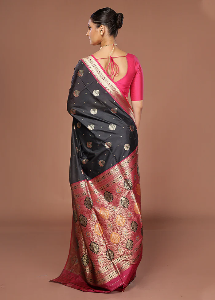 Black Dupion Silk Saree With Blouse Piece - Image 3