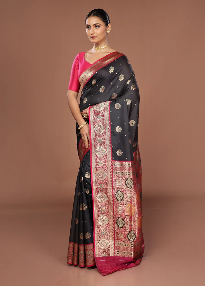 Black Dupion Silk Saree With Blouse Piece - Image 4
