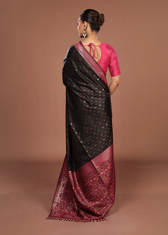Black Dupion Silk Saree With Blouse Piece - Image 3