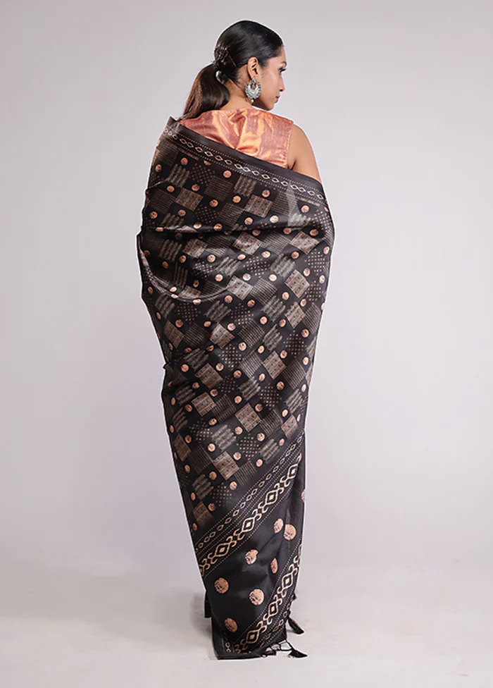 Black Dupion Silk Saree With Blouse Piece - Image 3