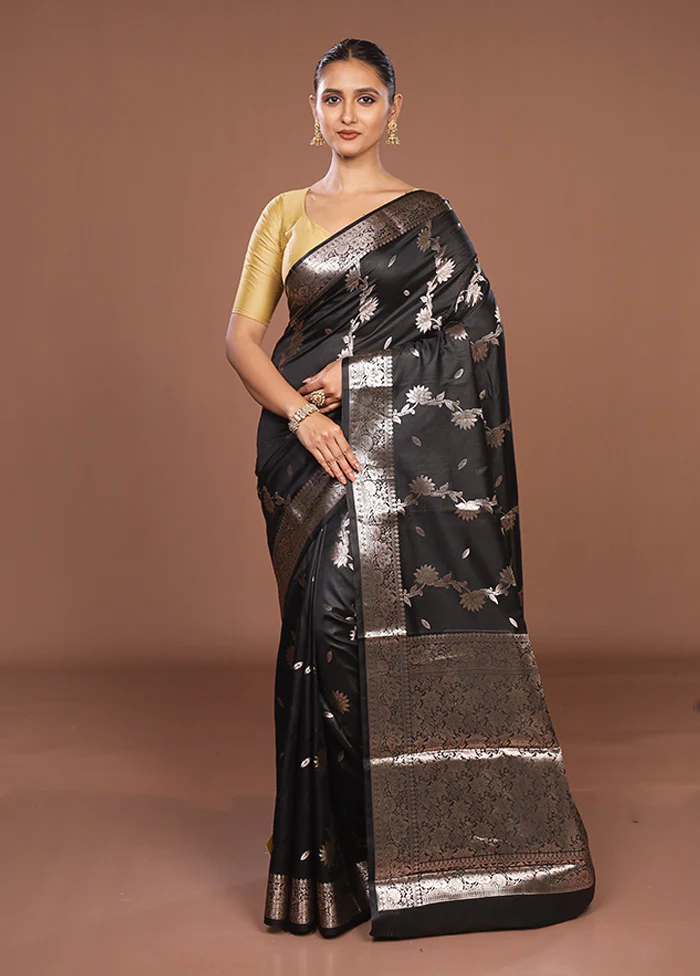 Black Dupion Silk Saree With Blouse Piece - Image 2