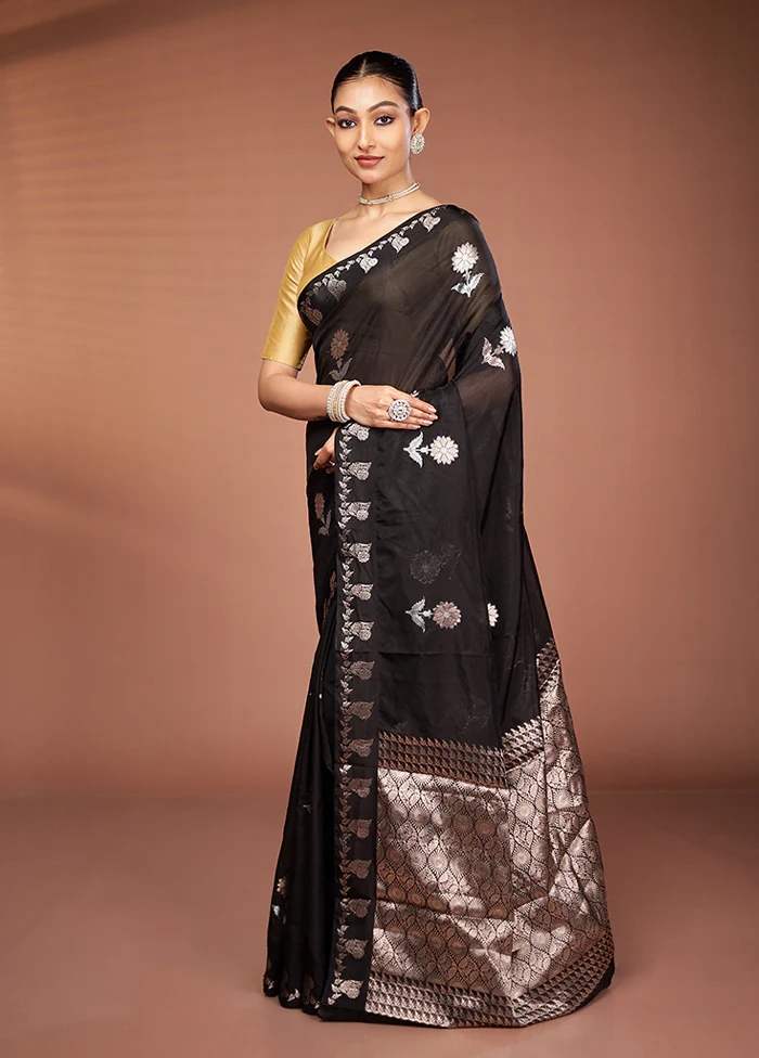 Black Dupion Silk Saree With Blouse Piece - Image 4