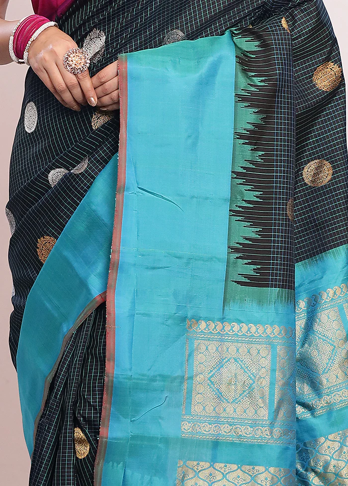 Black Gadwal Pure Silk Saree Without Blouse Piece - Image 3