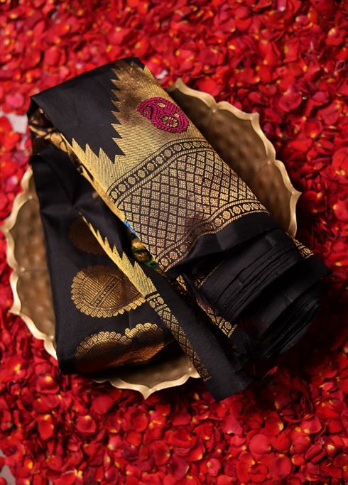 Black Gadwal Pure Silk Saree Without Blouse Piece - Image 7