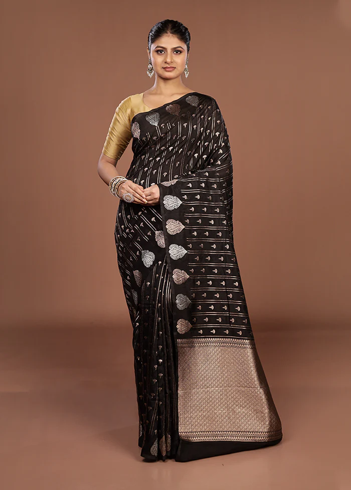 Black Georgette Saree With Blouse Piece - Image 2