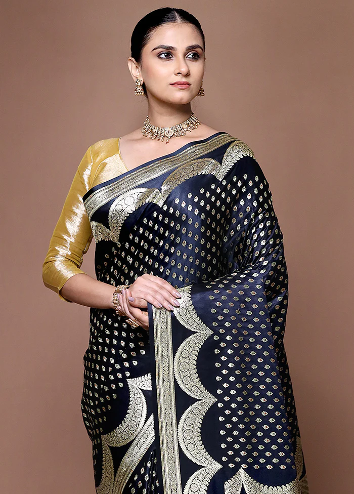 Navy Blue Handloom Banarasi Pure Silk Saree With Blouse Piece - Image 2