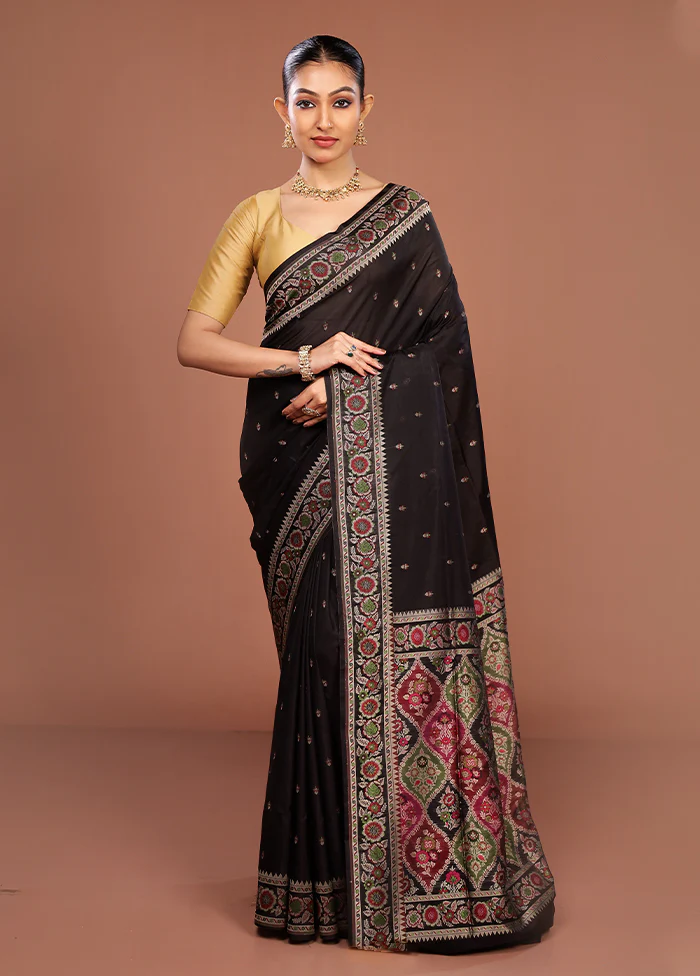 Black Handloom Jamewar Pure Silk Saree With Blouse Piece - Image 2