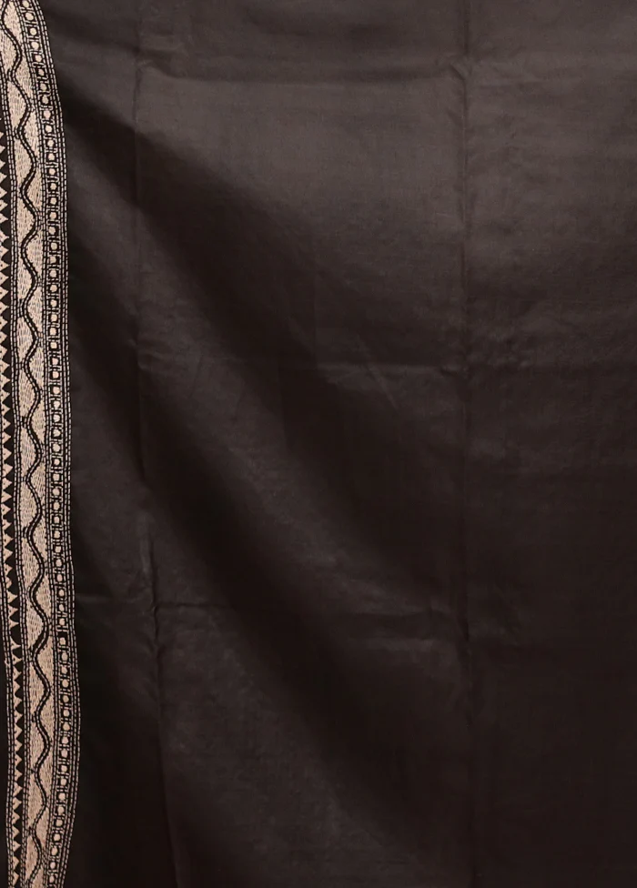 Black Handloom Kantha Stitch Pure Silk Saree With Blouse Piece - Image 5