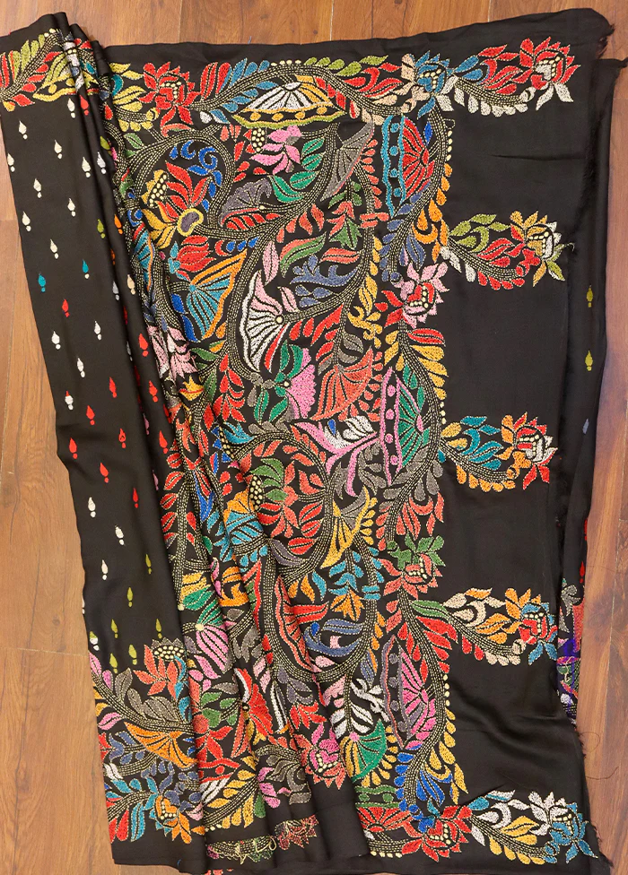 Black Handloom Kantha Stitch Pure Silk Saree With Blouse Piece - Image 3