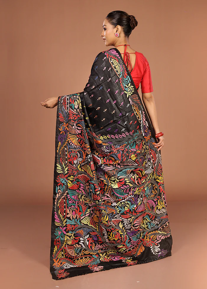 Black Handloom Kantha Stitch Pure Silk Saree With Blouse Piece - Image 3