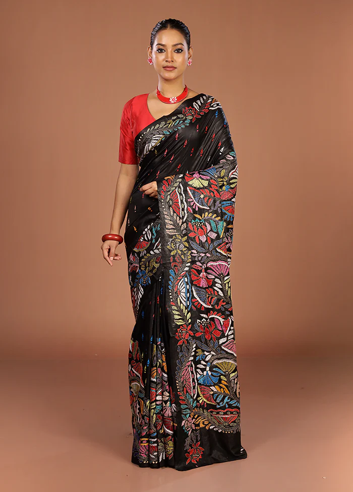 Black Handloom Kantha Stitch Pure Silk Saree With Blouse Piece - Image 2