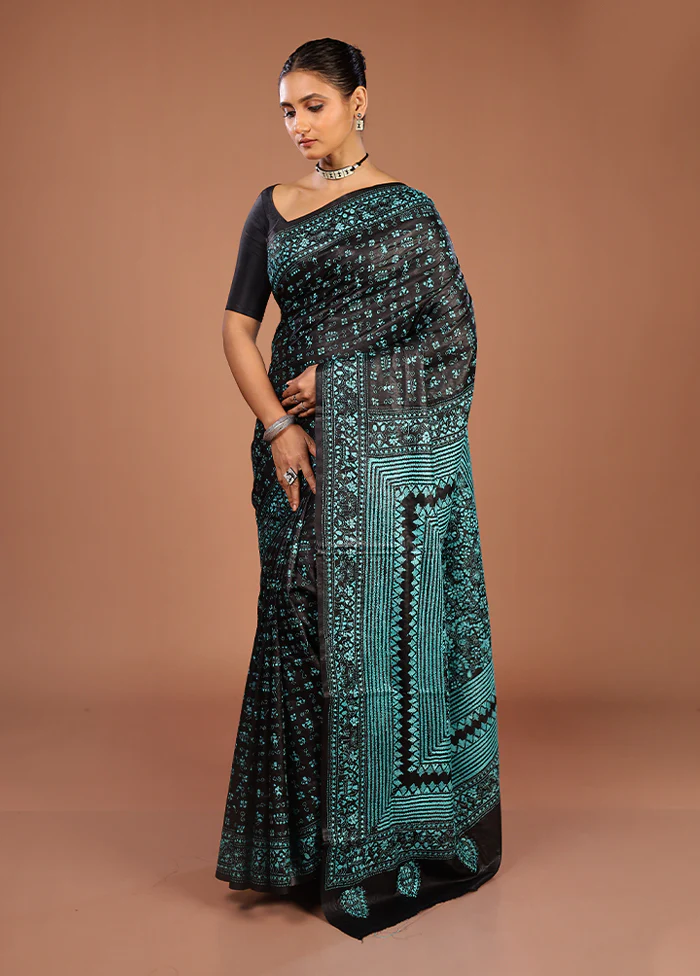 Black Handloom Kantha Stitch Pure Silk Saree With Blouse Piece - Image 4