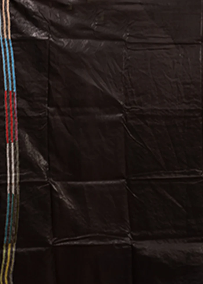 Black Handloom Kantha Stitch Pure Silk Saree With Blouse Piece - Image 5