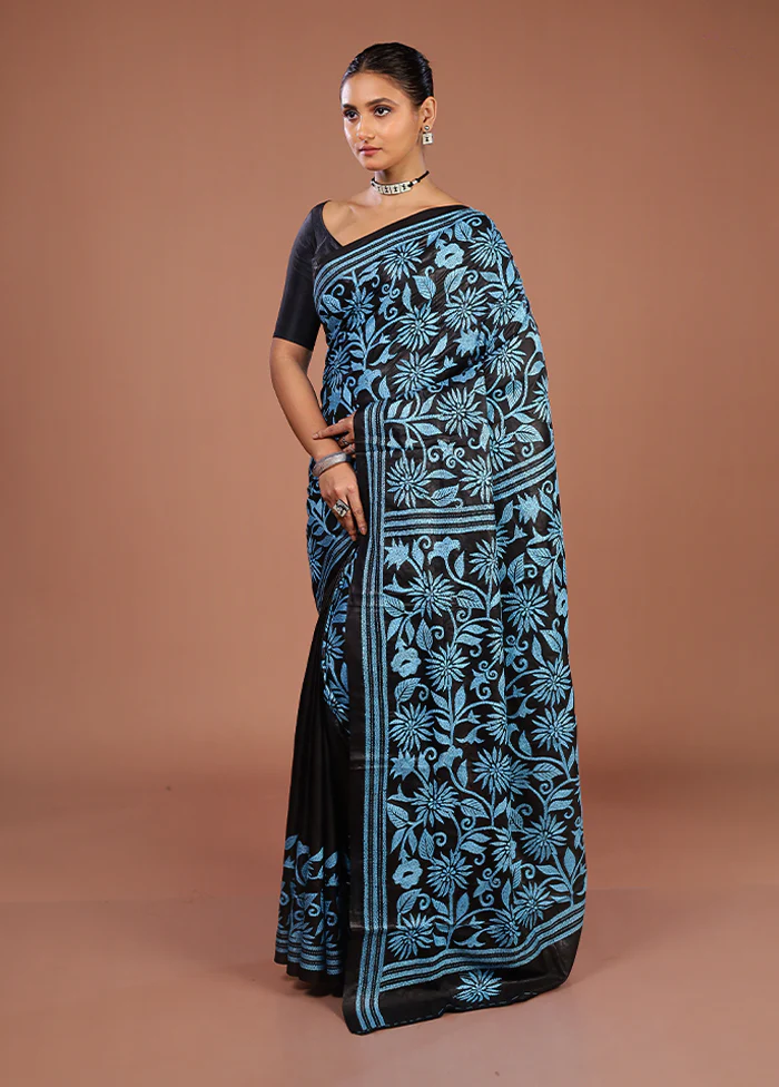 Black Handloom Kantha Stitch Pure Silk Saree With Blouse Piece - Image 4