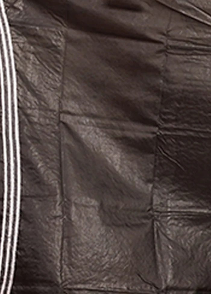 Black Handloom Kantha Stitch Pure Silk Saree With Blouse Piece - Image 5