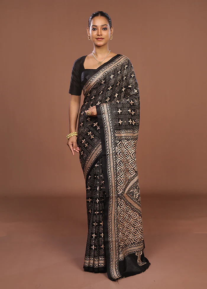 Black Handloom Kantha Stitch Pure Silk Saree With Blouse Piece - Image 2