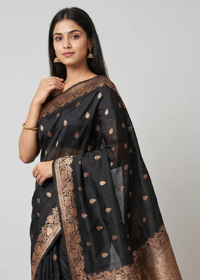 Black Handloom Katan Pure Silk Saree With Blouse Piece - Image 2