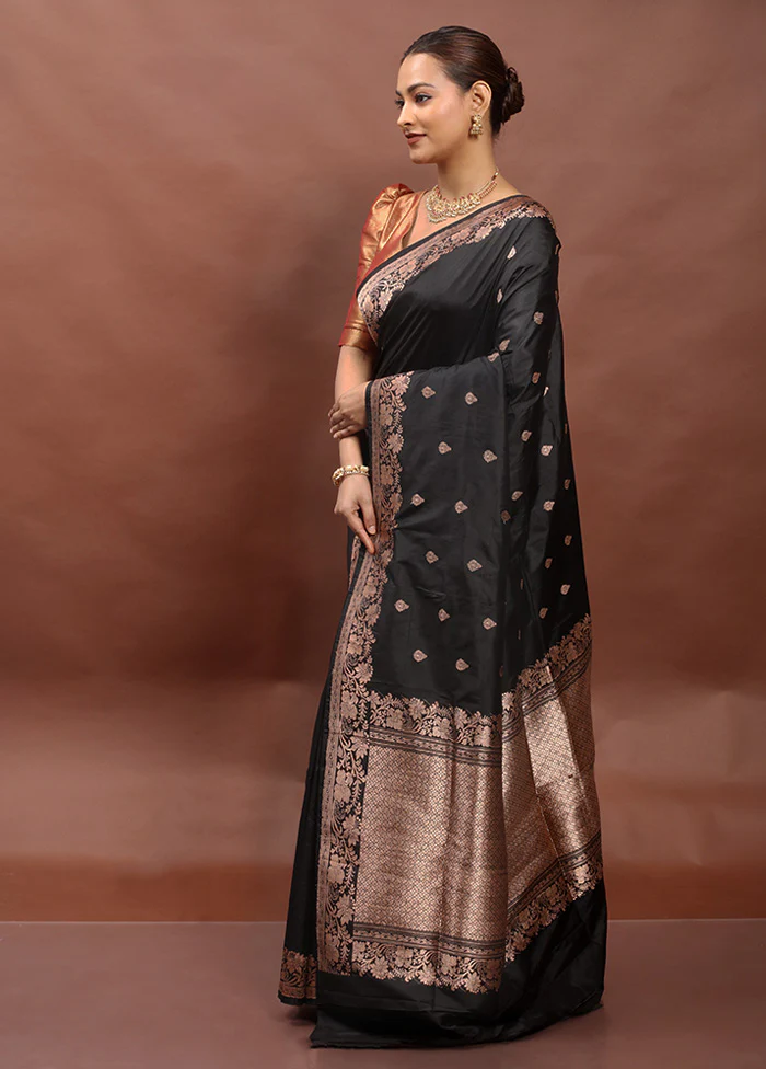 Black Handloom Katan Pure Silk Saree With Blouse Piece - Image 4