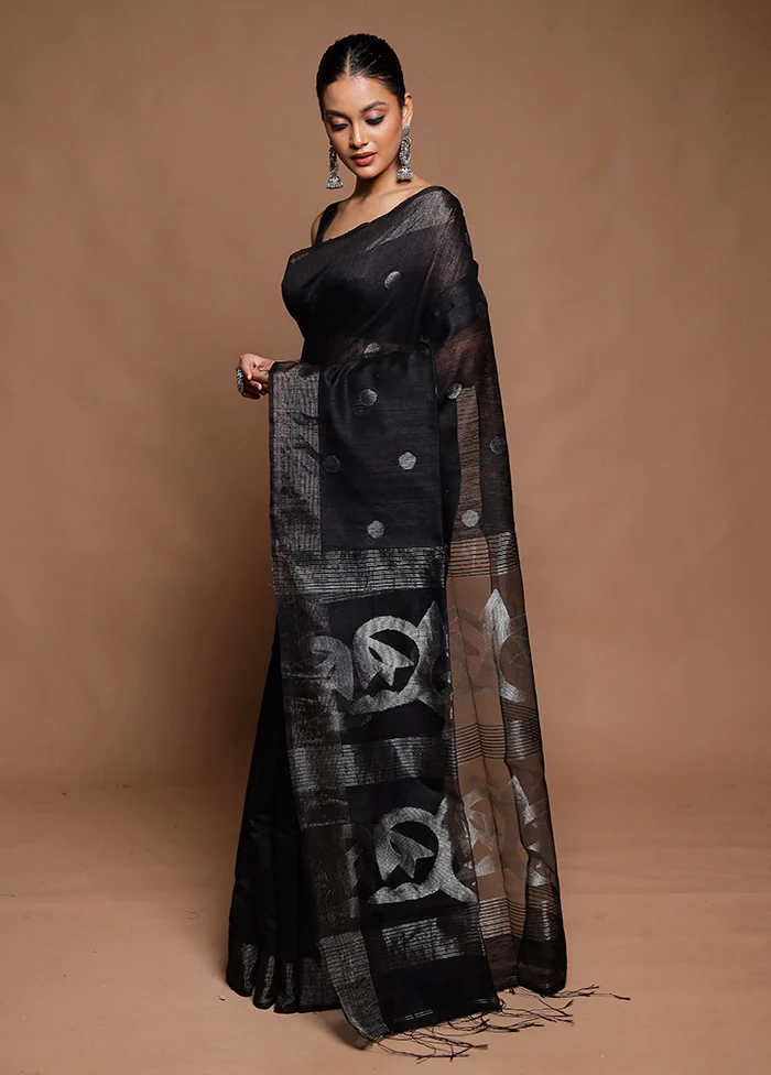 Black Handloom Matka Pure Silk Saree With Blouse Piece - Image 4