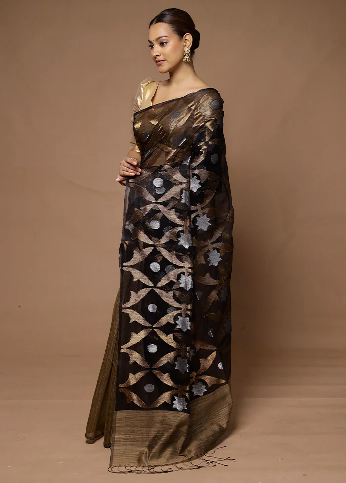 Black Handloom Matka Pure Silk Saree With Blouse Piece - Image 4