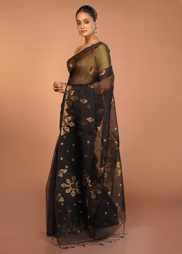 Black Handloom Matka Pure Silk Saree With Blouse Piece - Image 4
