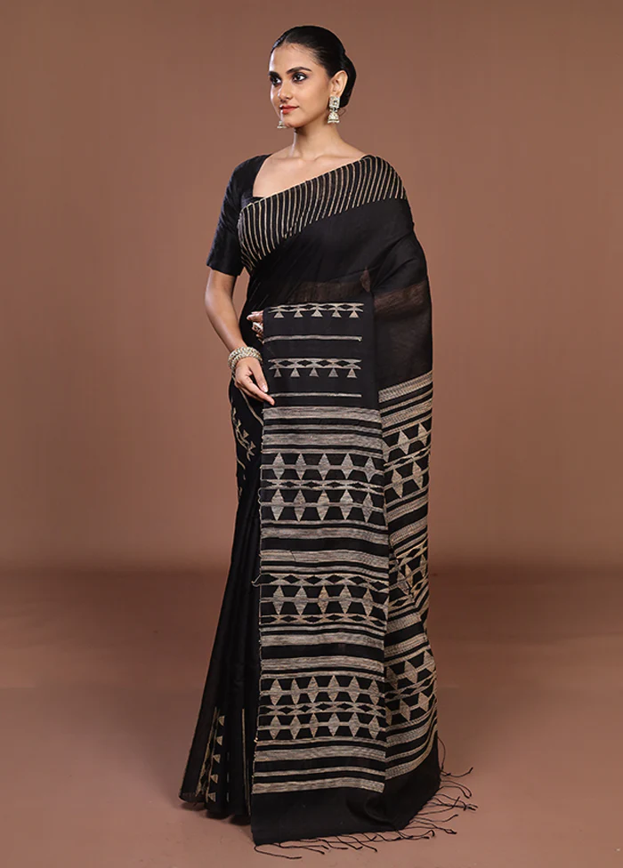 Black Handloom Matka Pure Silk Saree With Blouse Piece - Image 4