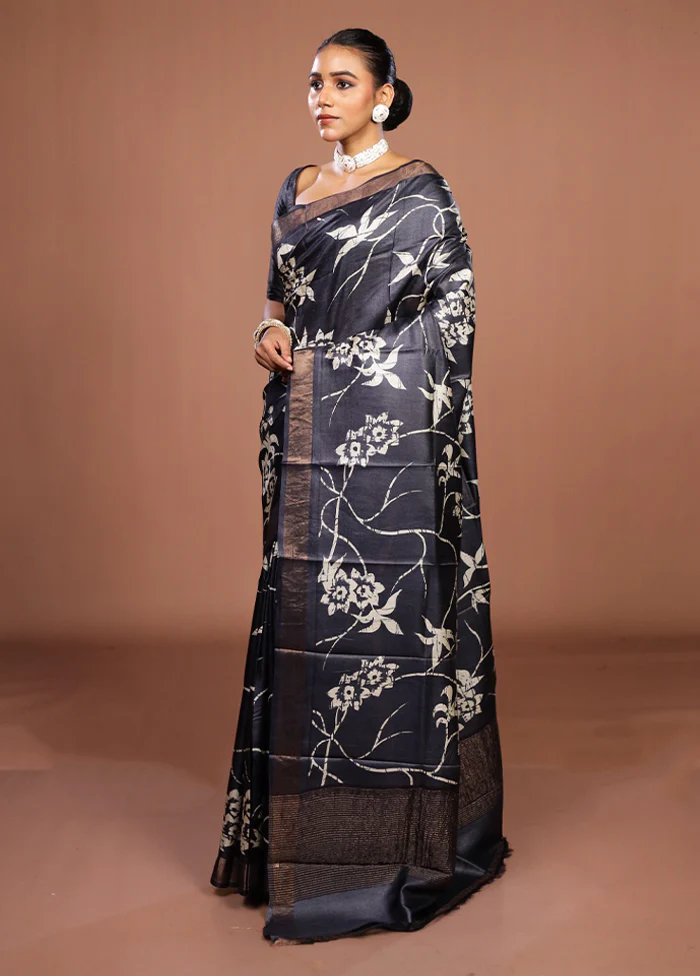Black Handloom Tussar Pure Silk Saree With Blouse Piece - Image 4
