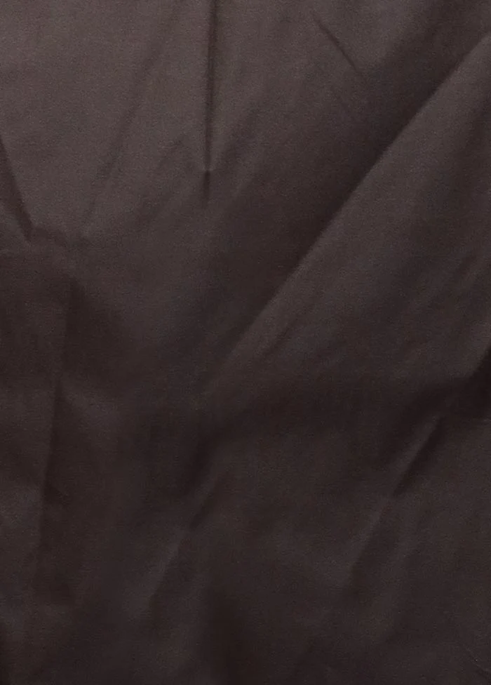 Black Kanjivaram Silk Saree With Blouse Piece - Image 5