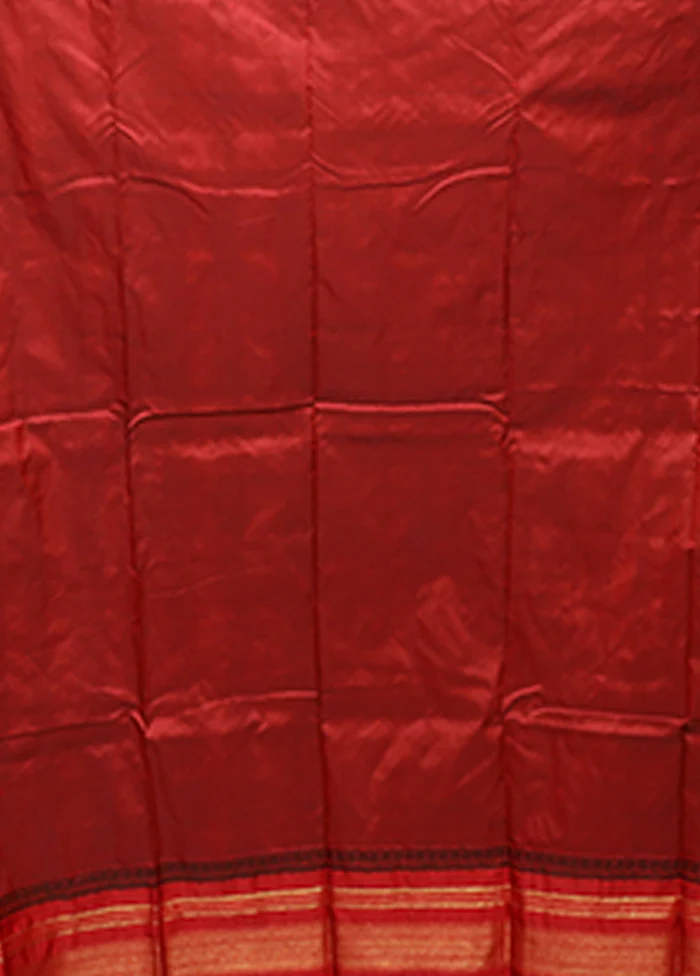 Black Kanjivaram Silk Saree With Blouse Piece - Image 5