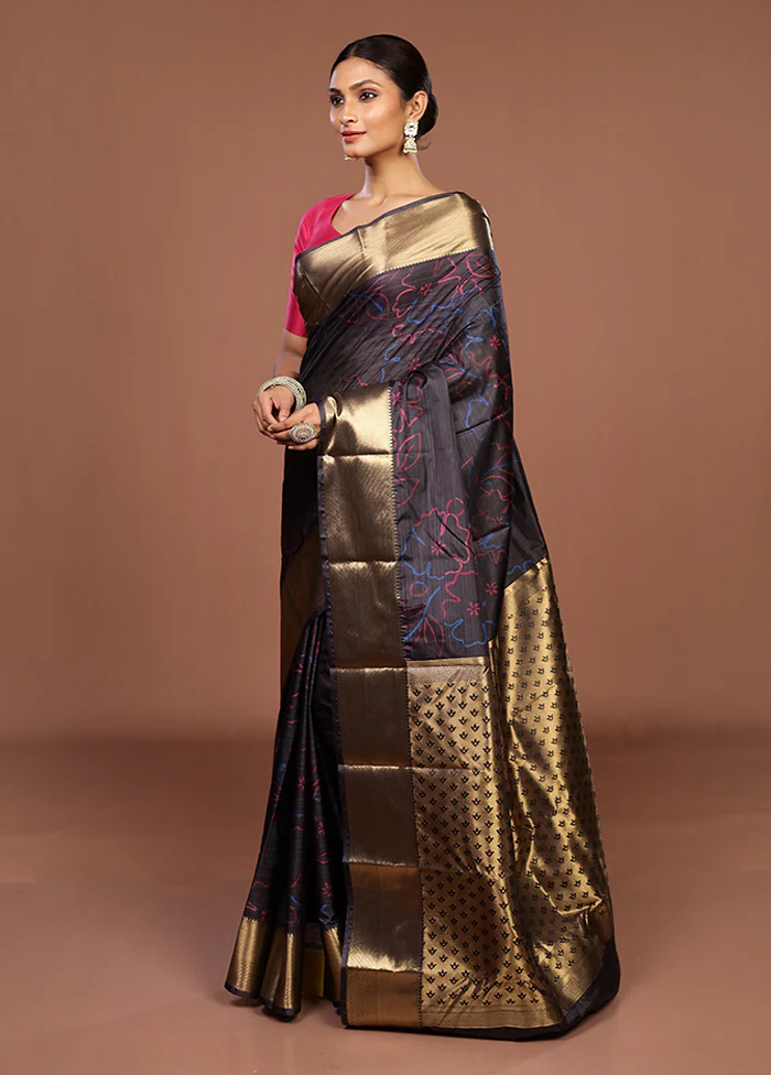 Black Kanjivaram Silk Saree With Blouse Piece - Image 4