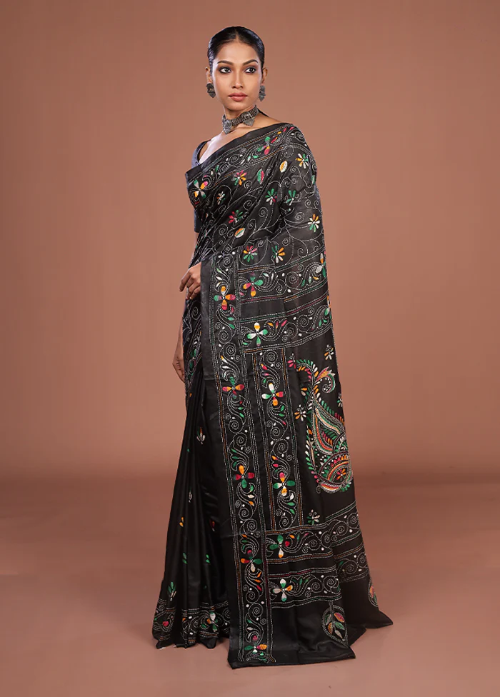 Black Kantha Stitch Silk Saree With Blouse Piece - Image 4
