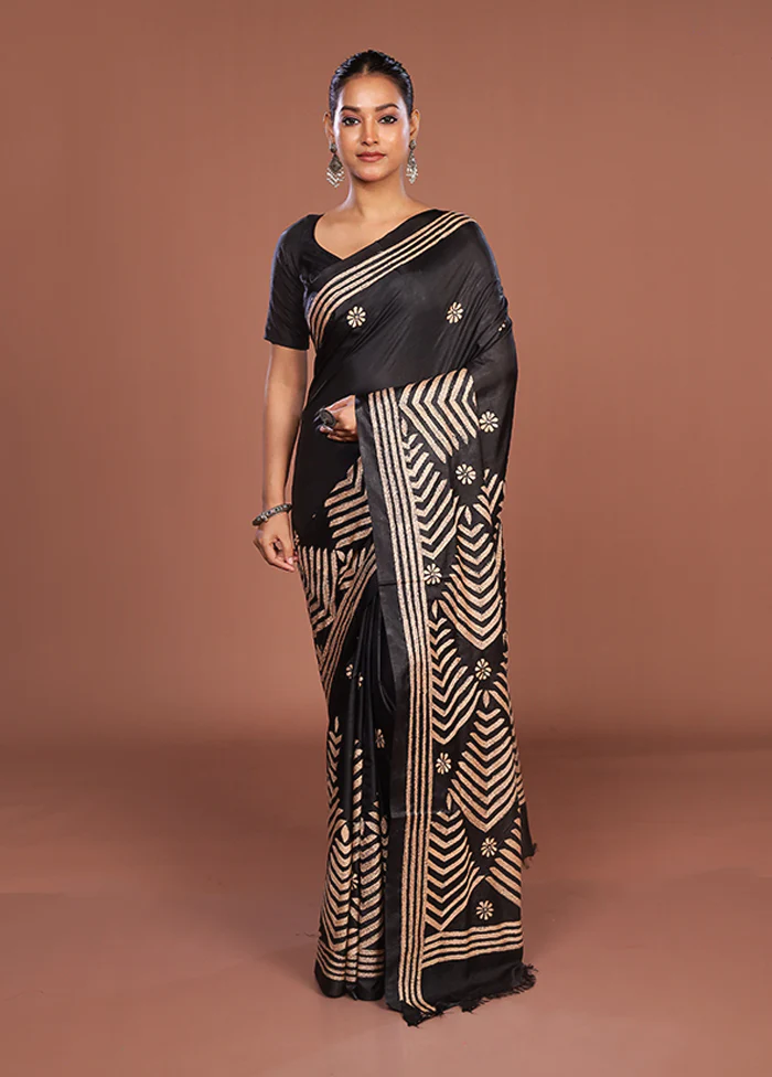 Black Kantha Stitch Silk Saree With Blouse Piece - Image 2