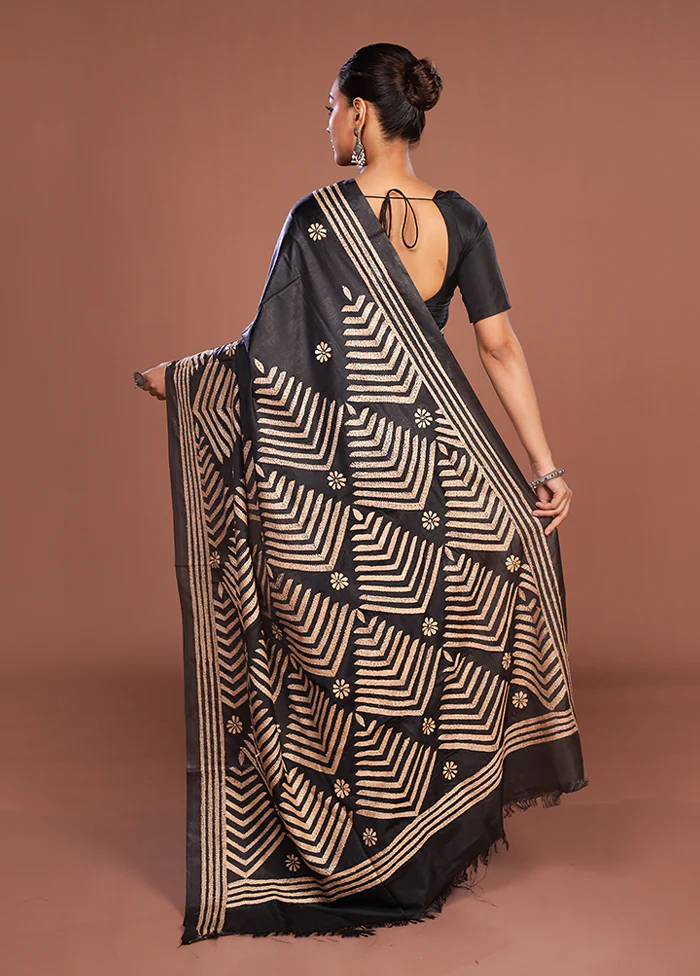 Black Kantha Stitch Silk Saree With Blouse Piece - Image 3