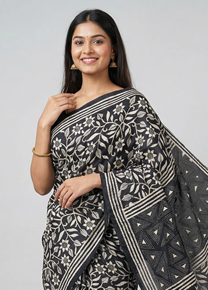 Black Kantha Stitch Silk Saree With Blouse Piece - Image 2