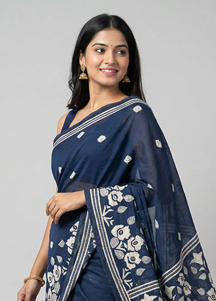 Black Kantha Stitch Silk Saree With Blouse Piece - Image 2