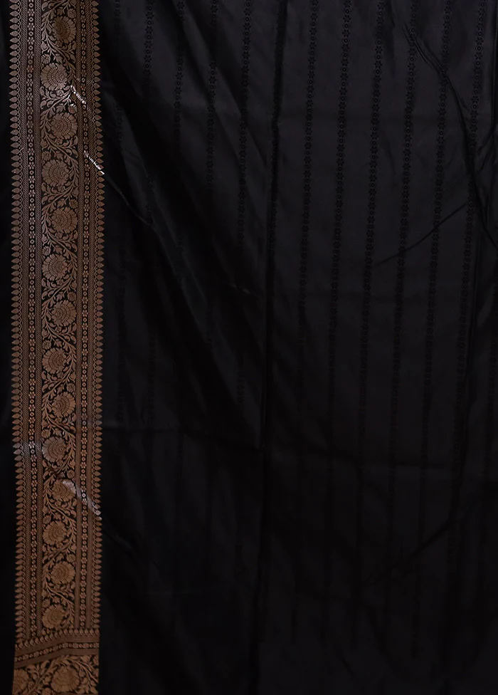 Black Katan Silk Saree With Blouse Piece - Image 5