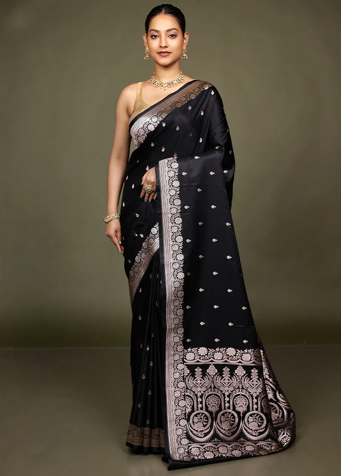 Black Katan Silk Saree With Blouse Piece - Image 2