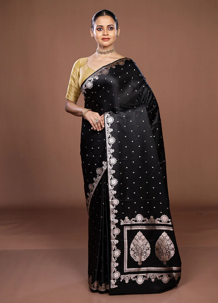 Black Katan Silk Saree With Blouse Piece - Image 2