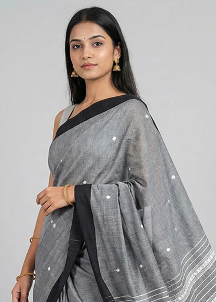 Black Khadi Cotton Saree With Blouse Piece - Image 2