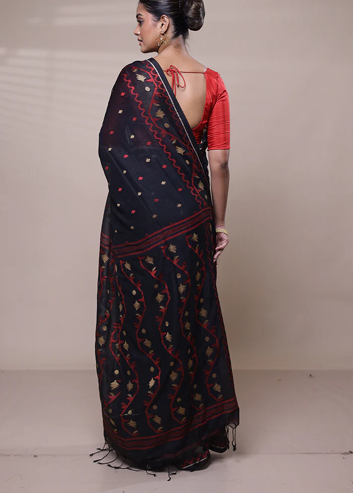 Black Cotton Saree With Blouse Piece - Image 3