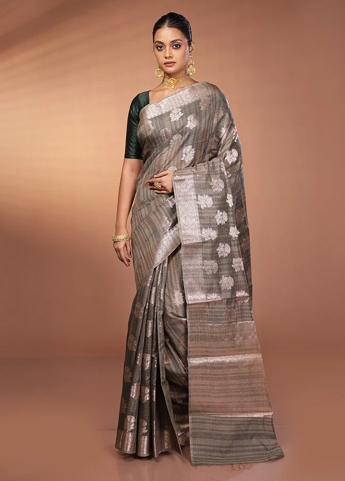 Black Kora Silk Saree With Blouse Piece - Image 2