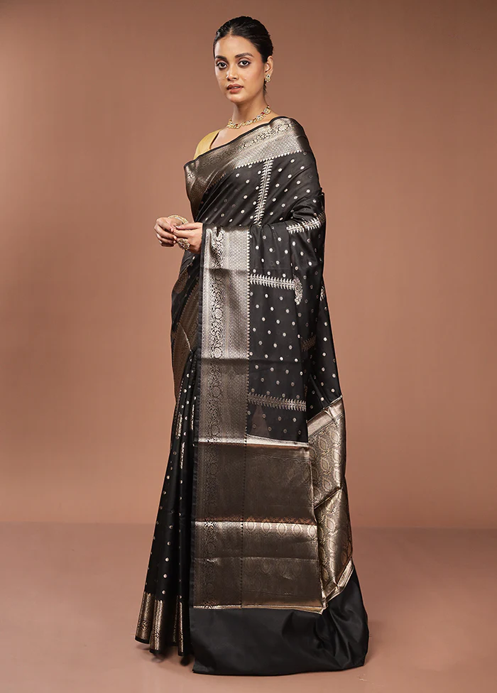 Black Kora Silk Saree With Blouse Piece - Image 4