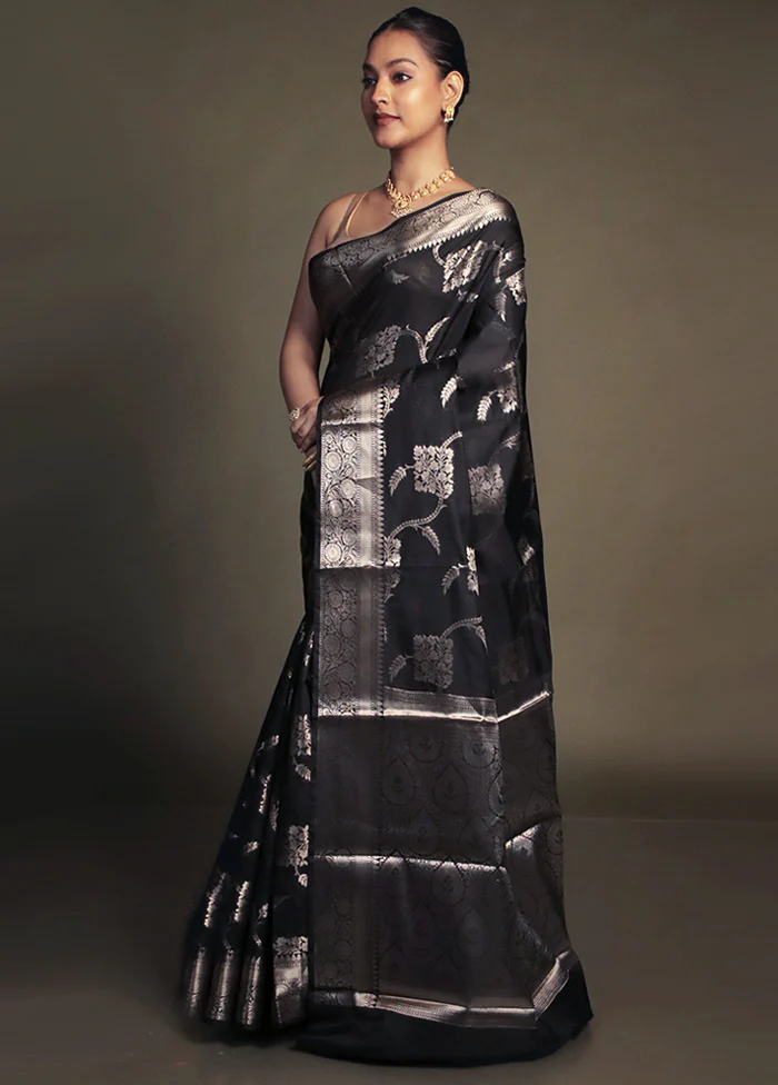 Black Kora Silk Saree With Blouse Piece - Image 4