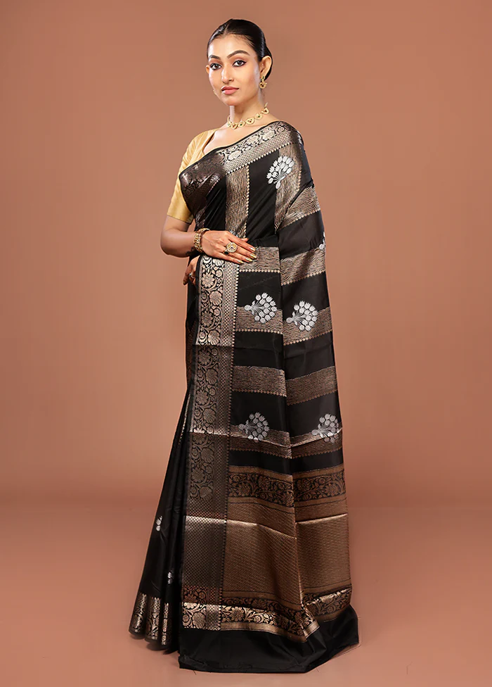Black Kora Silk Saree With Blouse Piece - Image 4